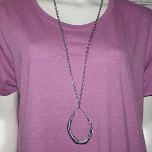 Beautiful silver Erica Lyons statement Necklace 35-38"